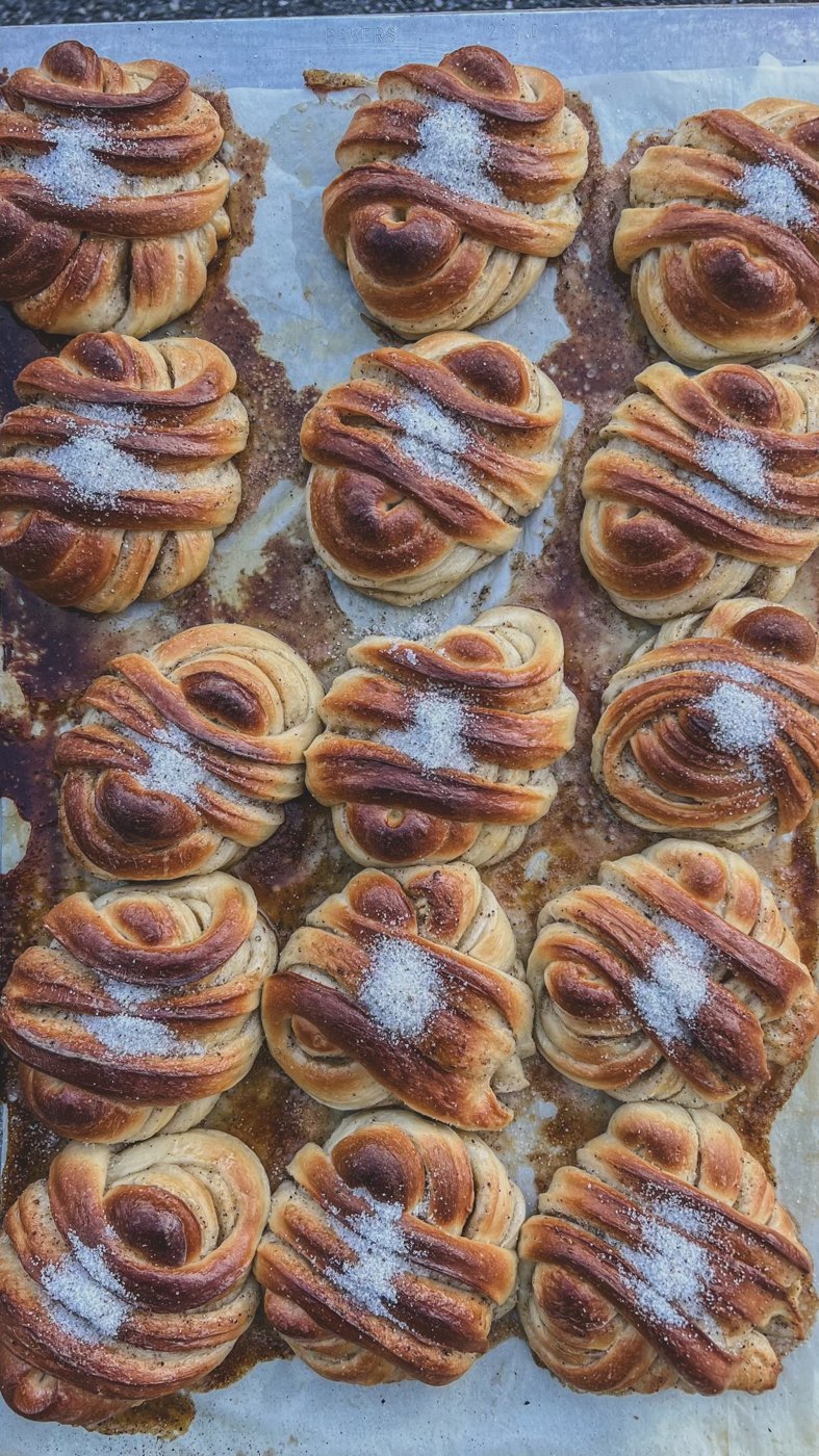 Vik Bakeri · pastries